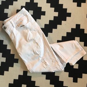 American eagle white jeans